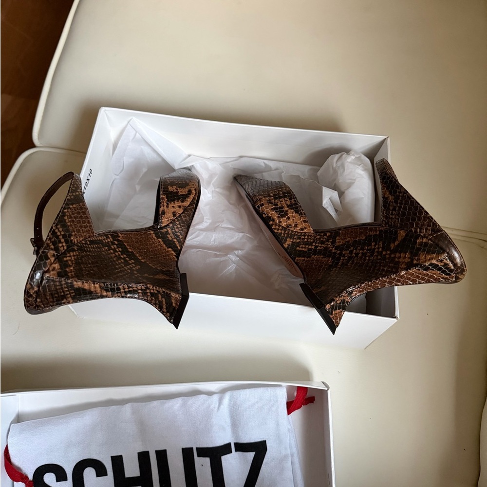 SCHUTZ Tan Snake Print Heels - Picture 6 of 10